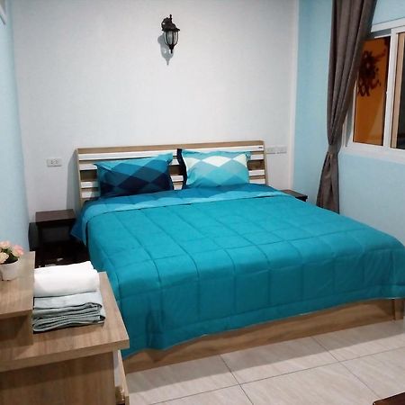 Baan Penny Hotell Phra Nakhon Si Ayutthaya Exteriör bild