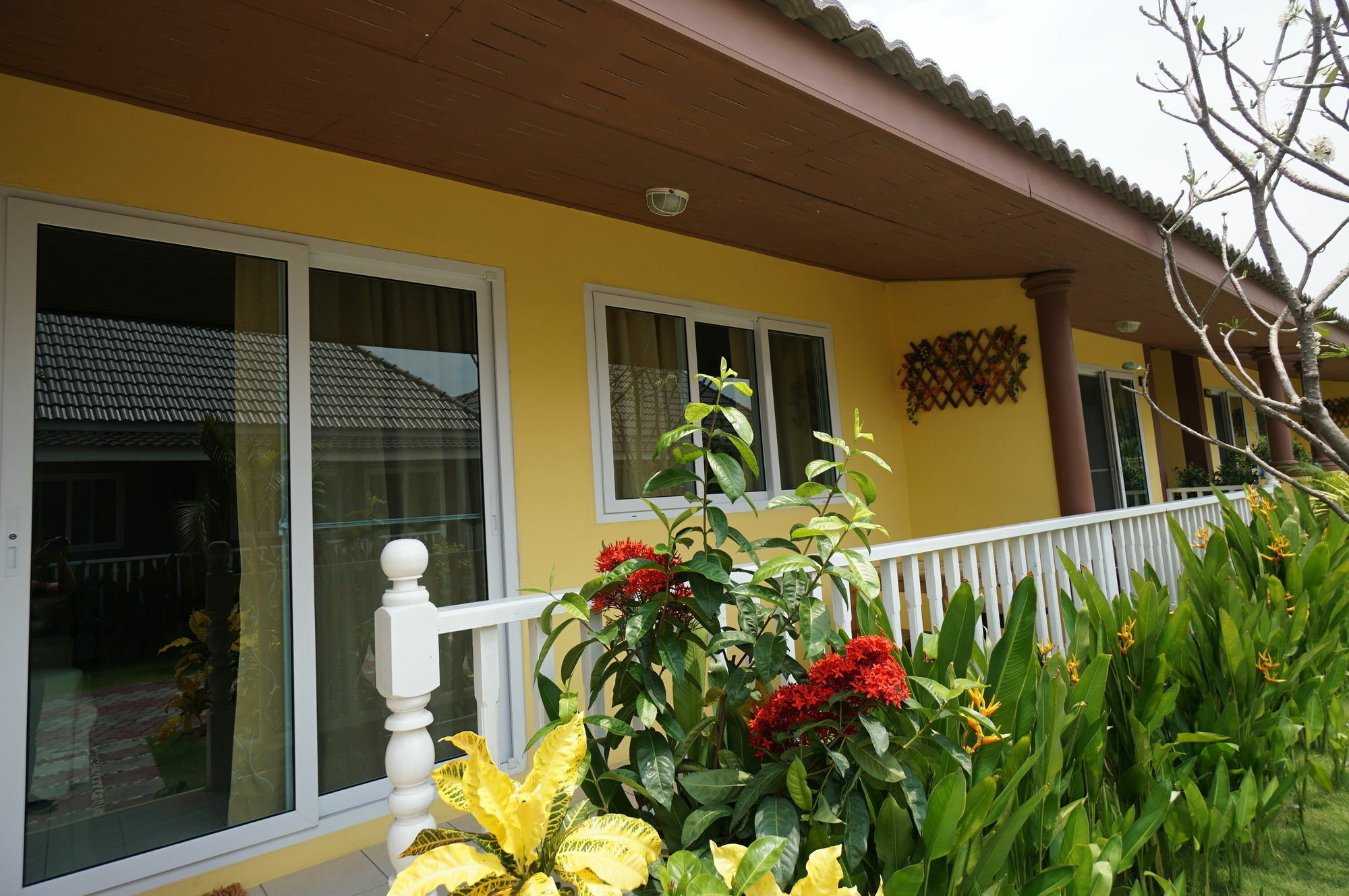 Baan Penny Hotell Phra Nakhon Si Ayutthaya Exteriör bild