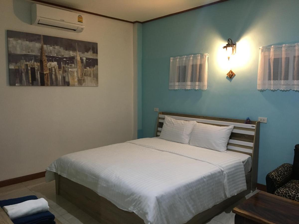 Baan Penny Hotell Phra Nakhon Si Ayutthaya Exteriör bild